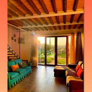 Alloggio per agriturismo La Corte Del Sole, Siena