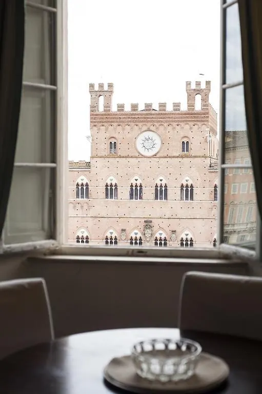 Apartment Ferienwohnung Palazzo Lenzi Siena